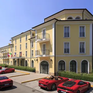 4* Otel Palace